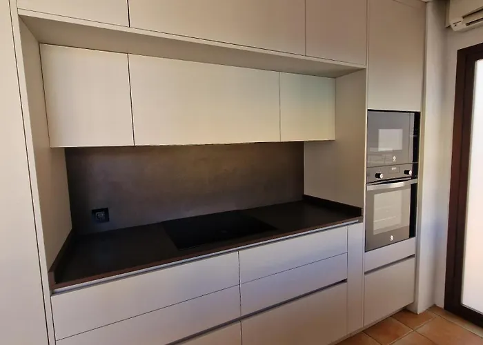 Deluxe Silhouse Вилла